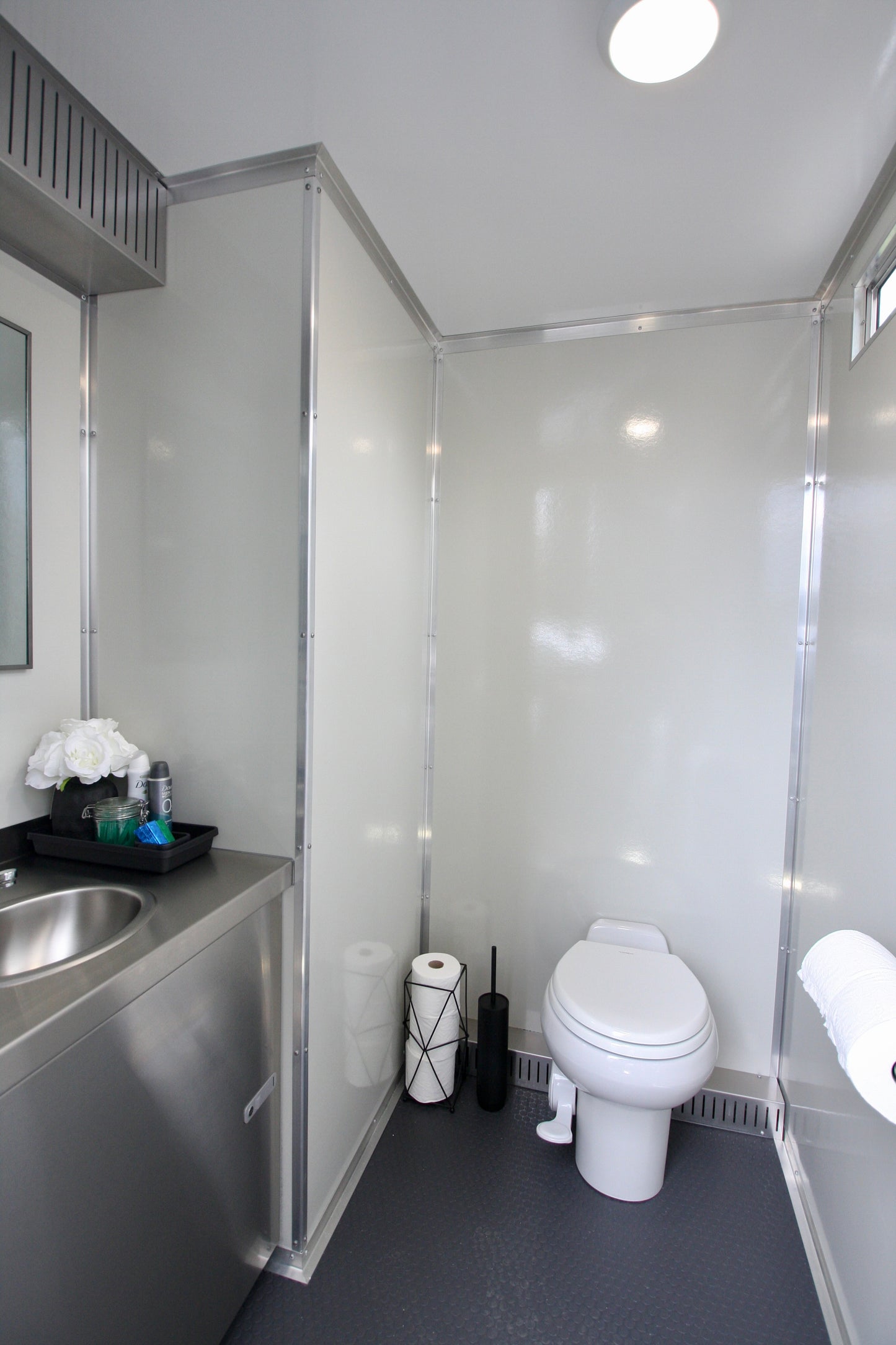 Luxury Washroom Rental